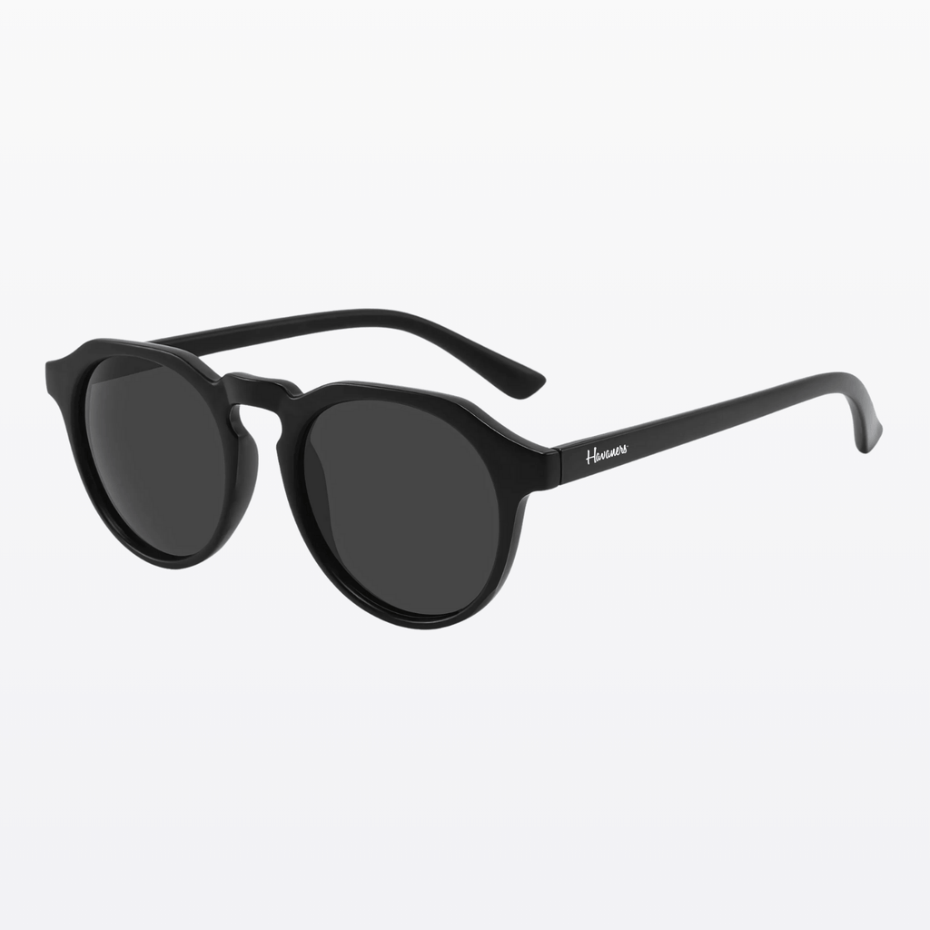 Equinox sunglasses by Havaners with round black polarized lenses, perfect for fashion and elegance.